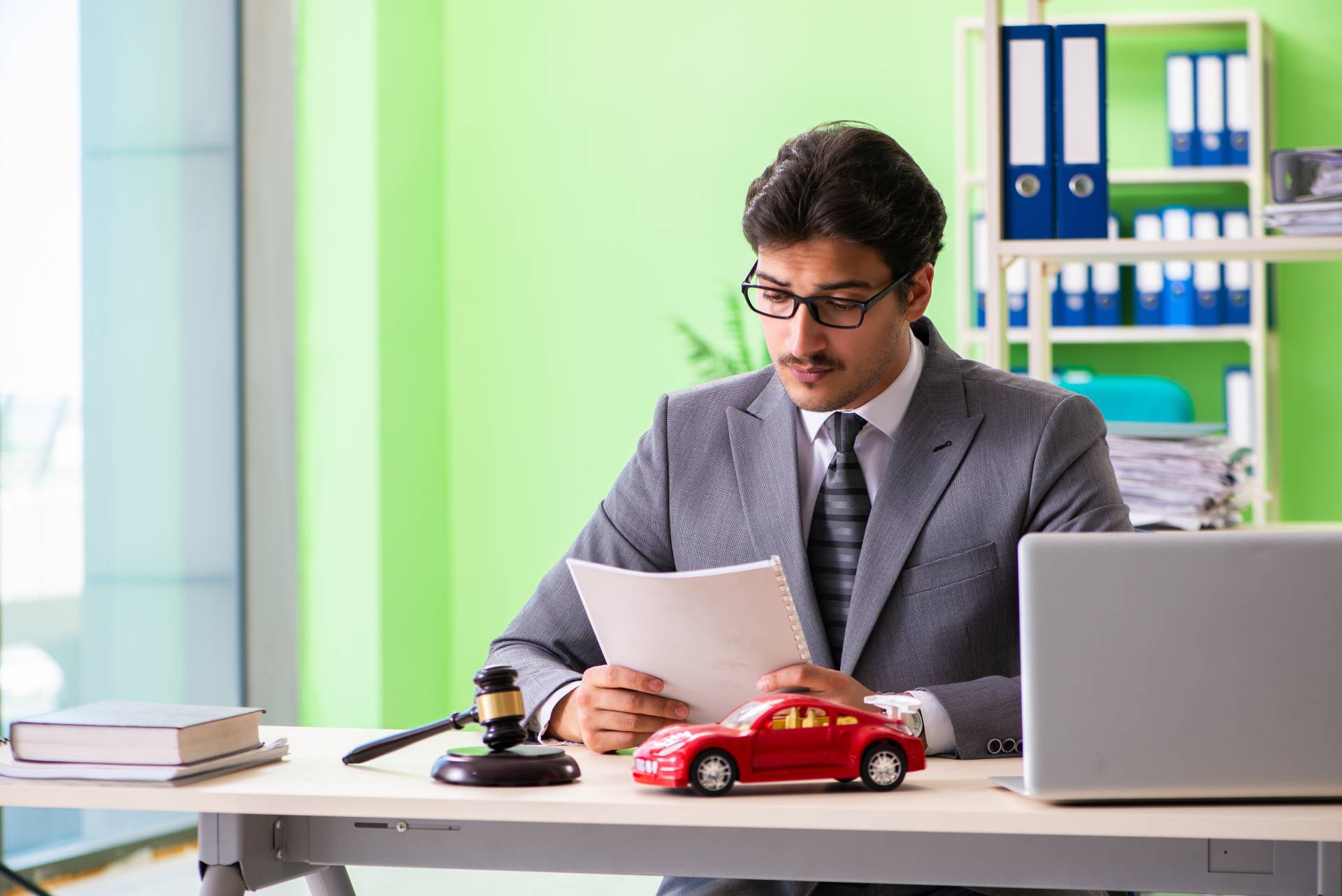 The experienced car accident lawyers at the Angell Law Firm will fight for your right to compensation.